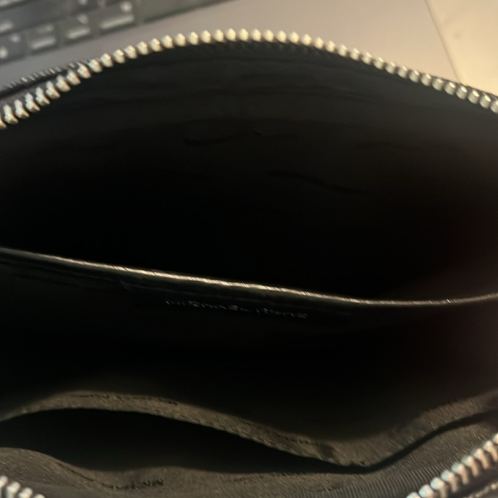 Michael Kors Crossbody Bag with Chain Strap - Picture 4 of 4